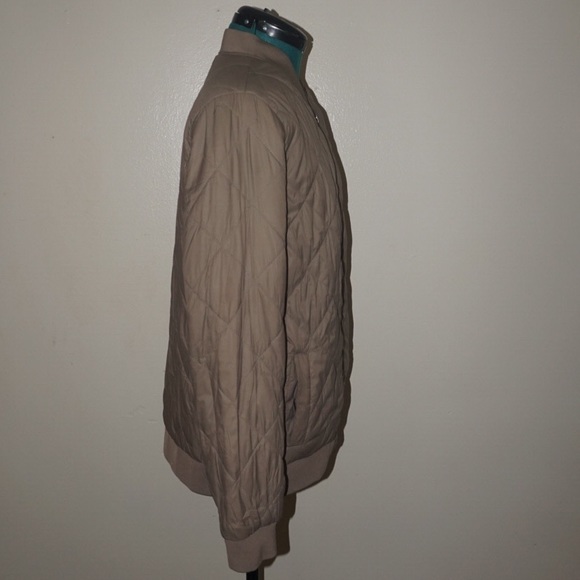 Forever 21 Bomber Jacket - Picture 4 of 5